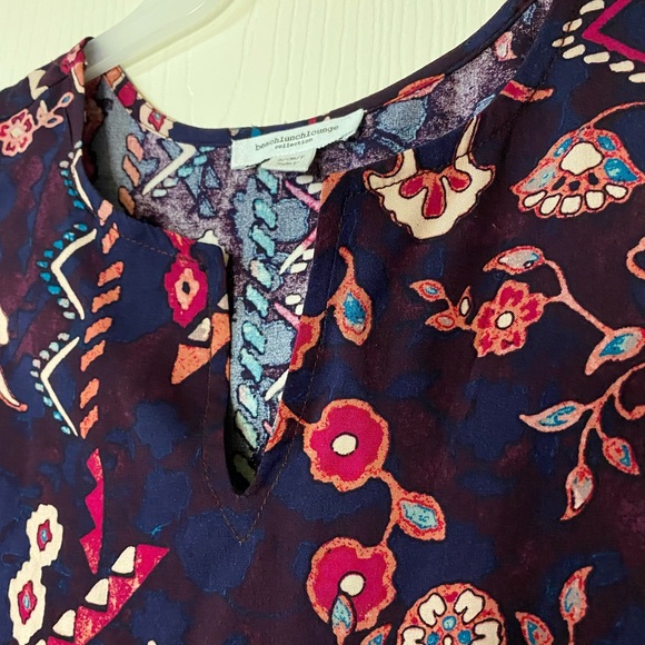 Beautiful Printed Sleeveless Dress - Picture 3 of 7